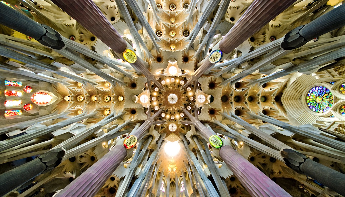 Sagrada Familia nave roof detail 1